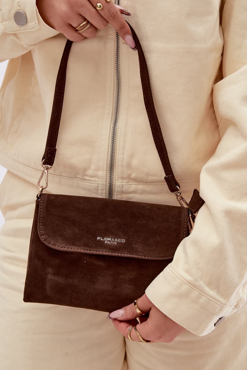 Malá crossbody taška Flora&Co z eko semiše 5