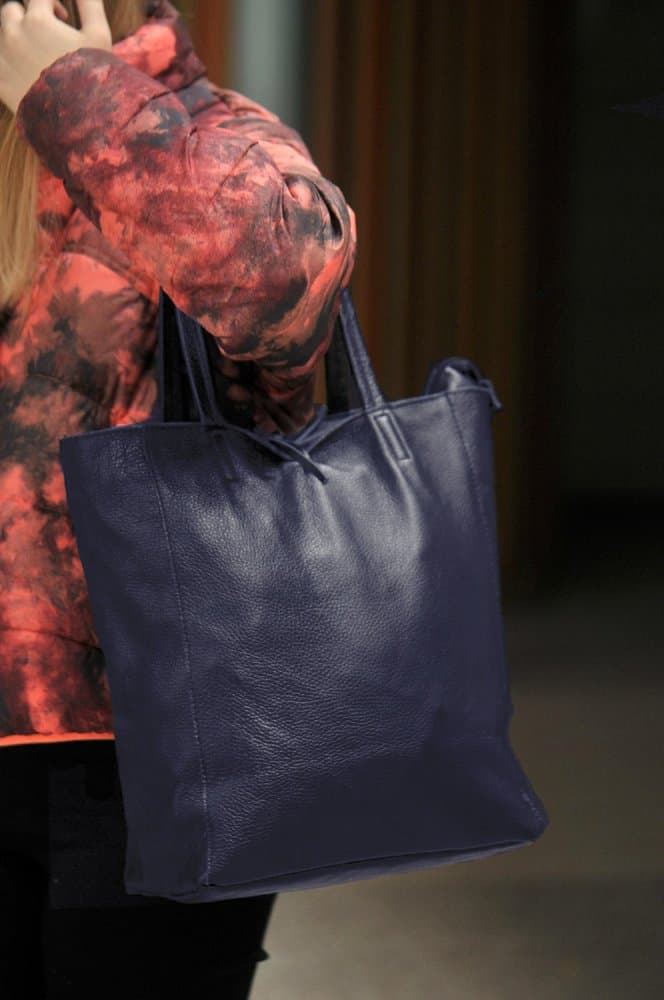 Charm London velká kožená kabelka L624 tmavě modrá 5