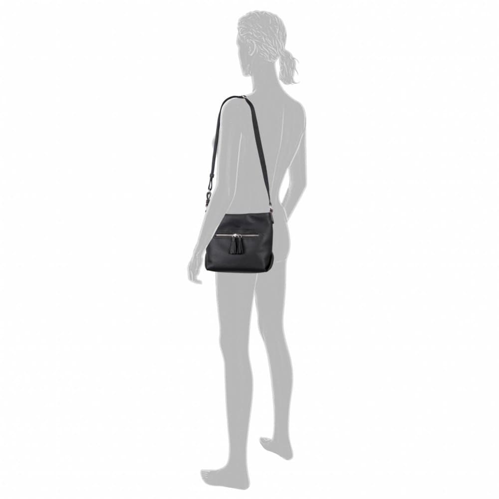 Gabor kabelka Anthina Cross bag M 10480 černá 4