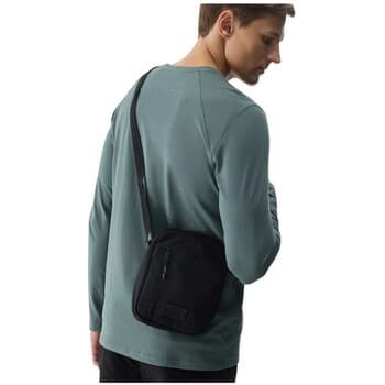 Kabelka přes rameno 4F 4FWSS24APOUU059DEEPBLACK 4
