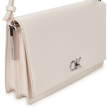 Kabelka přes rameno Calvin Klein Jeans CK Elongated Shoulderbag 4