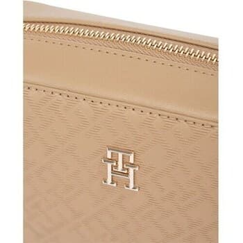 Kabelka Tommy Hilfiger Distinct 3