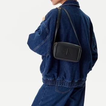 Kabelka přes rameno Calvin Klein Jeans Raised Ck Camera Bag 4