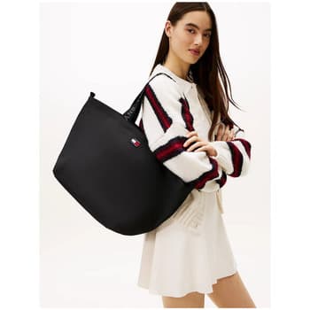 Tommy Hilfiger dámská taška AW0AW17891 BDS Black 4