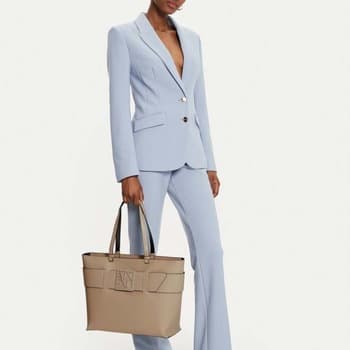Kabelka Armani Exchange Susy Shopping M 4