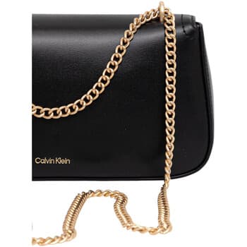 Kabelka přes rameno Calvin Klein Jeans CK Convertible Chain Small BAG LV04F3172G 3