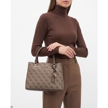 Kabelka Guess HWBG9672050LATTE 2
