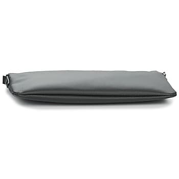 Kabelka přes rameno Lacoste L.12.12 Concept Flat Crossover 4