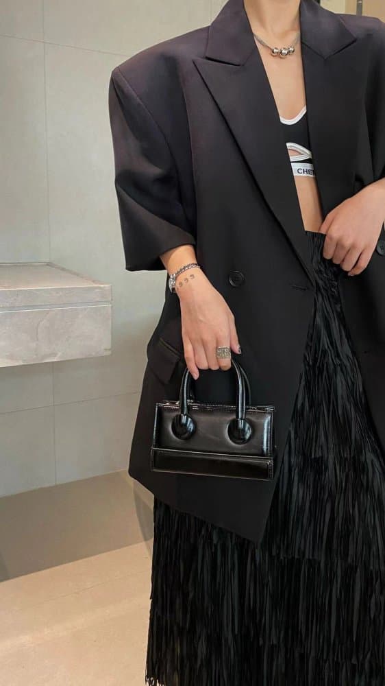 VALMIO Kožená dámská kabelka Relina - černá 4